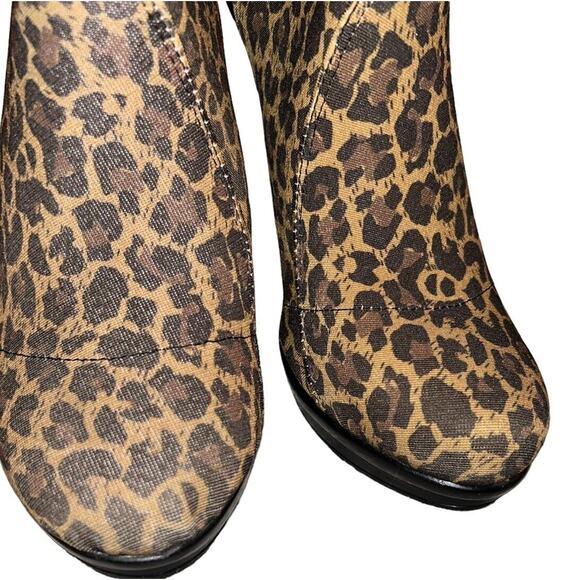 SAN MIGUEL SHOES Leopard STRETCH FABRIC ANKLE BOOTIES SIZE 6/7 - Picture 3 of 11